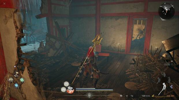 Nioh 3 - El oni de Rashomon: panel de la pared antes de salir del primer edificio de la zona que permite llegar hasta un kodama