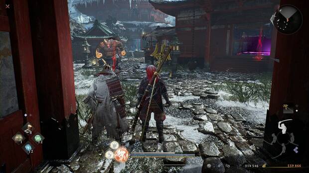 Nioh 3 - Santuario diab�lico  abandonado, zona al sudeste del patio central donde hay un Oni uniojo y una zona con un portal morado