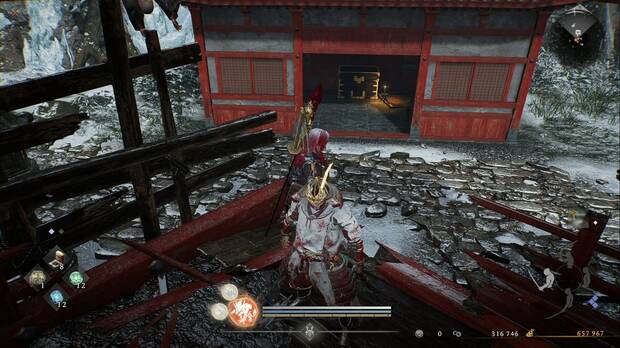 Nioh 3 - Santuario diab�lico  abandonado, edificio cerca del final de la misi�n donde se encuentra el tercer cofre de Rokuhara