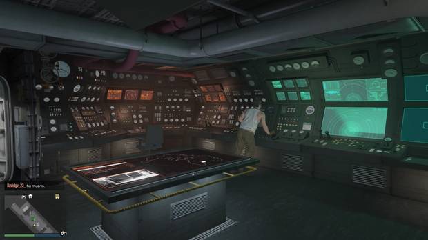 GTA Online - Golpe a Cayo Perico - Interactuar con el panel central del submarino