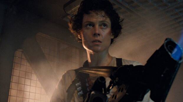 Weaver en Aliens