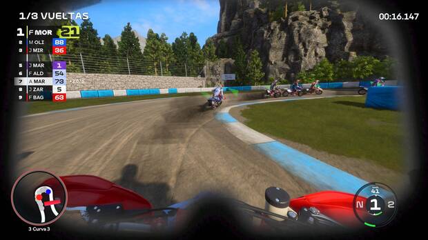 Es cierto extra�a un poco competir en tierra en un juego de MotoGP, pero cualquier novedad es bienvenida.
