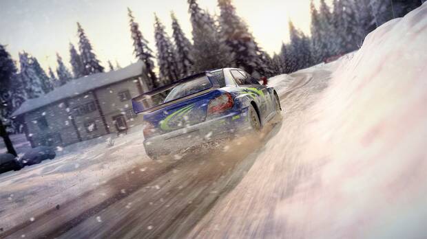 Conducir en nieve exige mayor concentración y tacto con el volante.