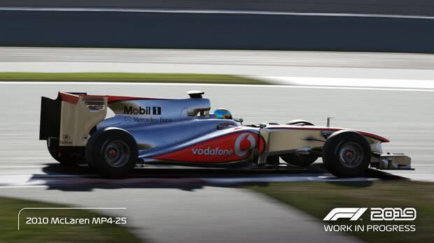 'F1 2019 Annivesary Edition' incluye dos coches clásicos adicionales.