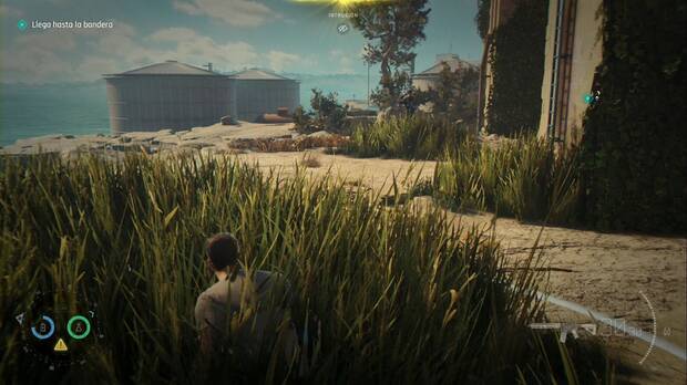 007 First Light - Un nuevo hogar; quinto guardia patrullando por la zona del acantilado de la izquierda del escenario