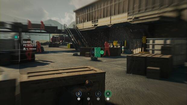 007 First Light - Todo el tiempo del mundo; barriles explosivos en la zona del aer�dromo