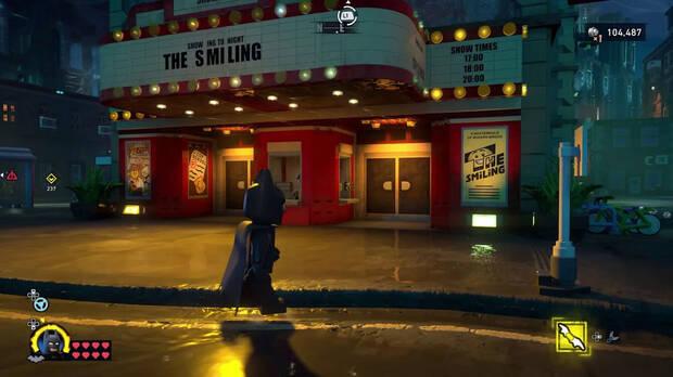 LEGO Batman: El Legado del Caballero Oscuro - Detalle oculto: Parodias de pel�culas en cines de Gotham