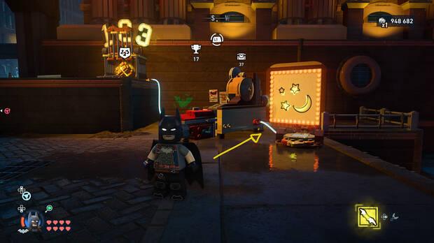 LEGO Batman: El Legado del Caballero Oscuro - Cómo resolver el puzle del acertijo de Cluemaster 04 en Newtown