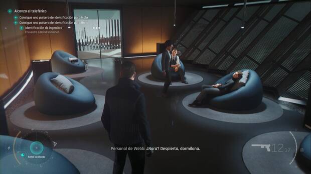 007 First Light - La ola del futuro; Nora durmiendo en la sala de espera del telef�rico