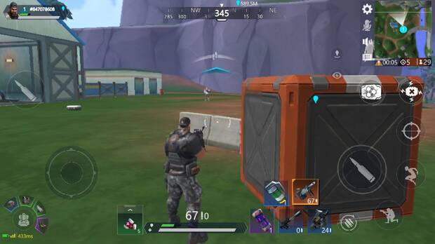 La distribuci�n de los botones es muy acertada para ser accesibles y no molestar demasiado en la visi�n de la pantalla.