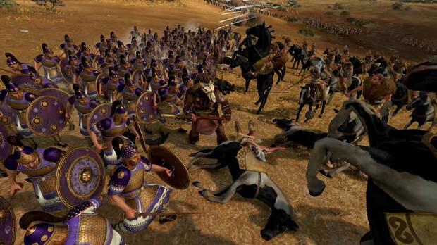 Troy mezclar� mito y realidad. Los minotauros no ser�n bestias sino grandes soldados con un aterrador casco de toro en la cabeza.