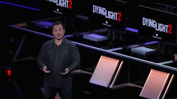 Chris Avellone en una presentacin de Dying Light 2.