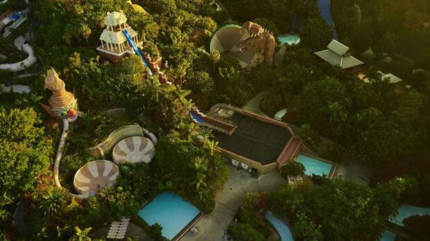 Atracción Dragon y vista aérea de Siam Park