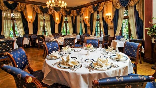 Salón restaurante de lujo del Club 33 de Disneyland
