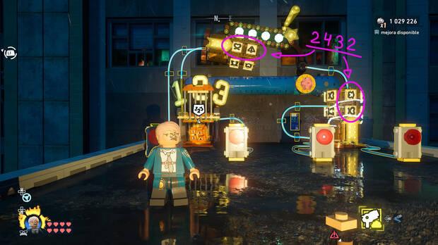 LEGO Batman: El Legado del Caballero Oscuro - C�mo resolver el puzle del acertijo de Cluemaster 04 en East End - Milla de la diversi�n
