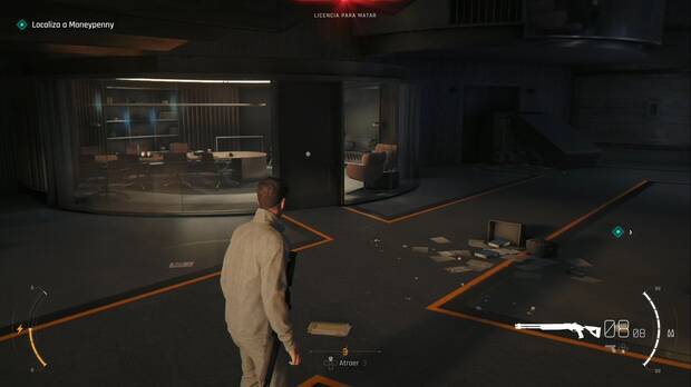 007 First Light - Por Inglaterra; puerta del despacho a la izquierda del de Moneypenny donde se puede recoger la carta del As de escudos