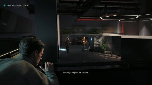 007 First Light - Por Inglaterra; James decide no enfrentarse directamente a los enemigos que han tomado el MI6