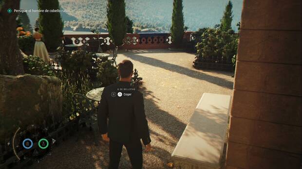 007 First Light - Cartas; ubicaci�n del 6 de bellotas sobre una de las mesas de la terraza del hotel del cap�tulo Todo el tiempo del mundo