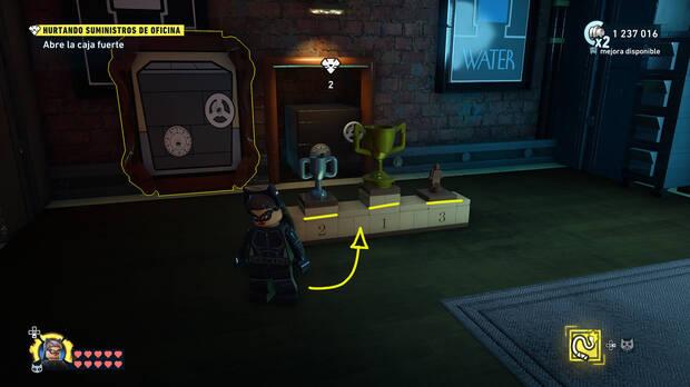 LEGO Batman: El Legado del Caballero Oscuro - D�nde encontrar y c�mo realizar el robo de la fortuna de Falcone 01 en East End - Milla de la diversi�n