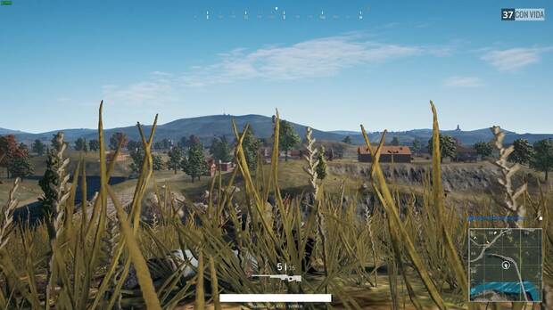 La comunidad y la forma de jugar han evolucionado a la par que el juego haciendo que la gente apueste m�s por el sigilo y la t�ctica que por la acci�n pura y dura en la mayor�a de los casos.