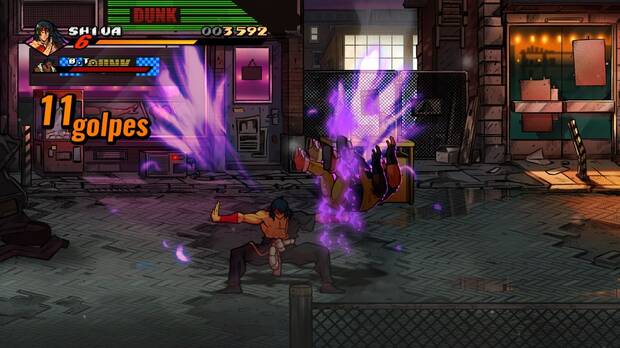 Shiva es muy ágil y los combos se encadenan con facilidad. Es un maestro del Kempo.