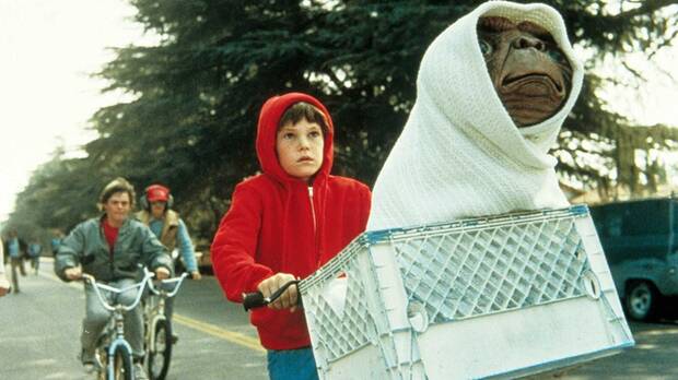 Las mejores pelculas de OVNIS e invasiones para ver en streaming: E.T. el extraterrestre