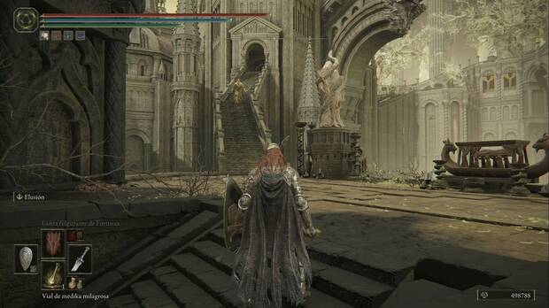 Elden Ring: Shadow of the Erdtree - Enir-Ilim: guerrero pájaro en las escaleras de la plaza inicial