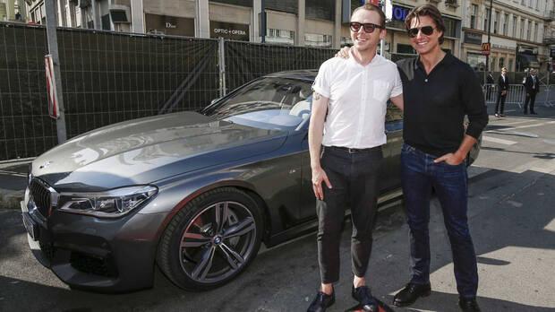 Tom Cruise y Simon Pegg con su BMW