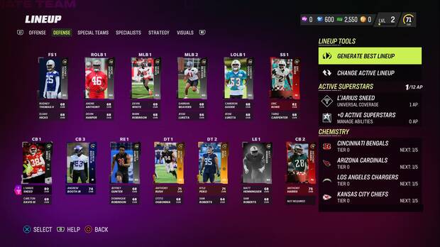 Ultimate Team sigue estando presente con todos sus cromos virtuales, modos de juego, desafíos semanales y más.