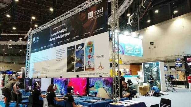Estand de U-tad en una feria de videojuegos.