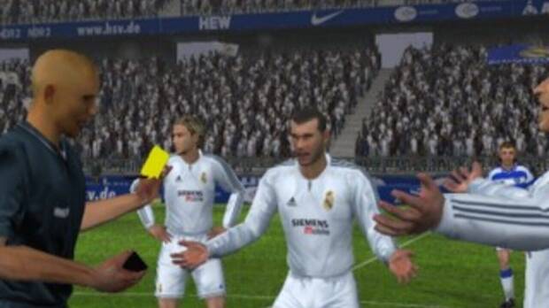 Imagen con parte de la alineacin del Real Madrid en Real Madrid C.F.  Club Football (Codemasters)