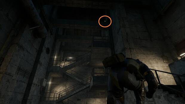 Metal Gear Solid Delta - Ponizovje, Kerotan #22 en una de las vigas del almacn de Ponizovje