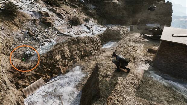 Metal Gear Solid Delta - Krasnogorje, Kerotan #38 en un acantilado en la esquina sudeste de la cima de la montaa