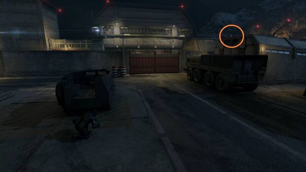 Metal Gear Solid Delta - Groznyj Grad, GA-KO #42 sobre uno de los almacenes del sudoeste de la base