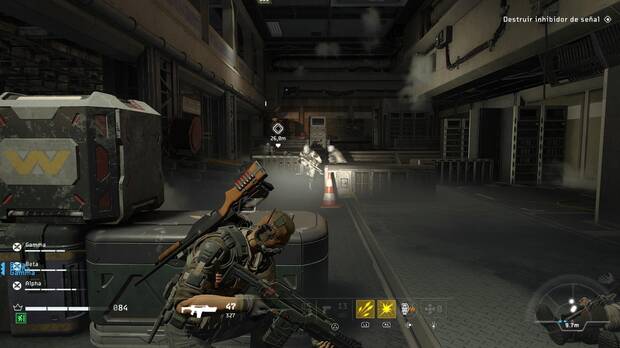 Tiroteo con androides en Aliens Fire Team Elite 2
