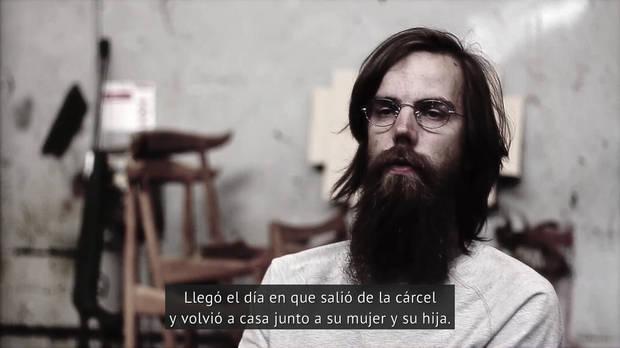 Eventualmente aparecerán vídeos protagonizados por las personas que inspiraron las historias que se narran en el juego.
