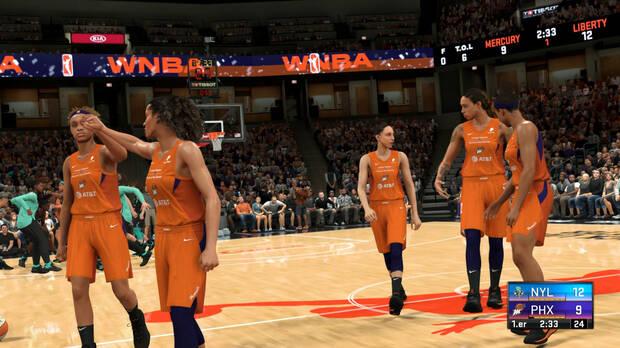 La WNBA ofrece un estilo de juego diferente.