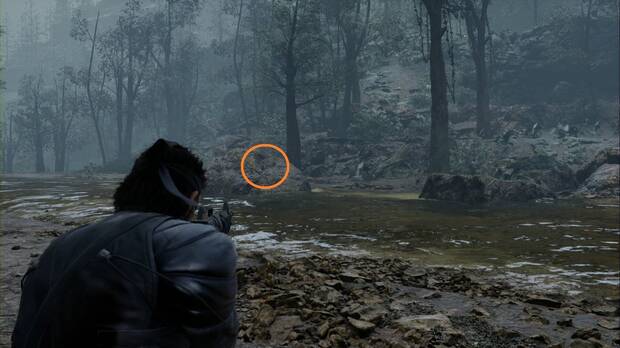 Metal Gear Solid Delta - Lazorevo, GA-KO #61 en una roca en el río del sendero al norte de Lazorevo