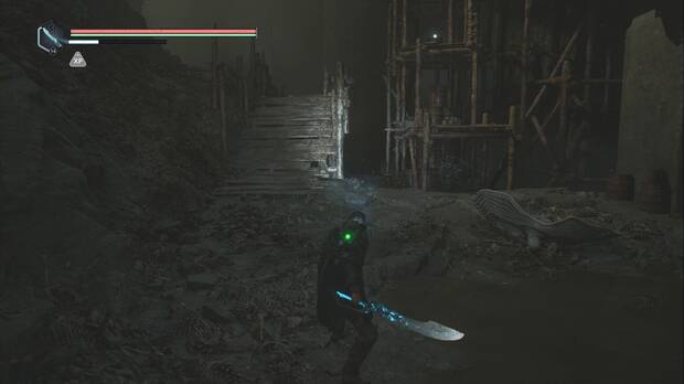 Hell is Us - La Torre de Arcas, escalera de mano junto a la rampa antes del ascensor que lleva hasta la Daga ornamentada y el cofre de un misterio