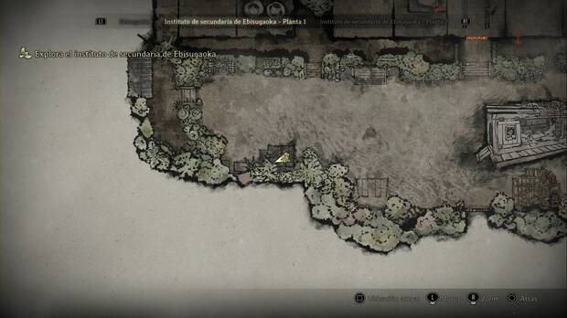 Silent Hill f - Instituto de Ebisugaoka, ubicación del Cadáver seco (7) en el patio sur del edificio