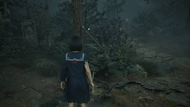 Silent Hill f - Ebisugaoka (IV), Hacha clavada en el tronco de un árbol