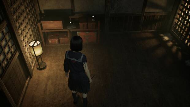 Silent Hill f - Sala principal, ubicacin del documento Registro del mdico de familia (3) sobre una mesa