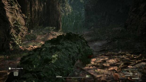 Metal Gear Solid Delta - Rango FOXHOUND, Snake atraviesa Svyatogornyj con el uniforme Musgo