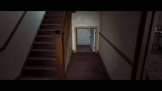 Silent Hill Townfall - Una conexi�n; ubicaci�n del hueco bajo las escaleras de la Casa de Zoe donde se encuentra