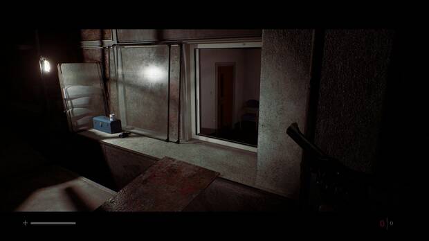 Silent Hill Townfall - Richard: Entrar; ventana abierta en los andamios por la que entrar al edificio