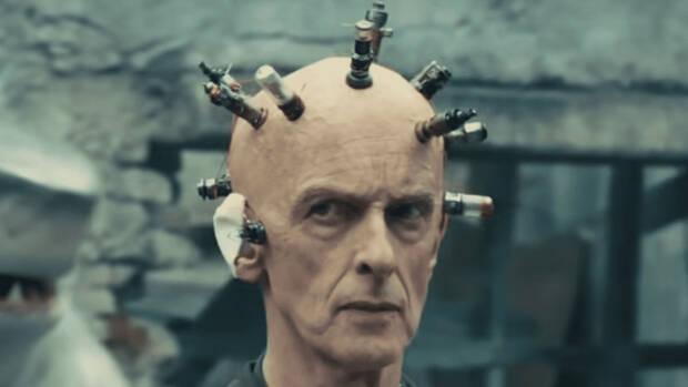 Peter Capaldi como El Pensador en El Escuadrón Suicida