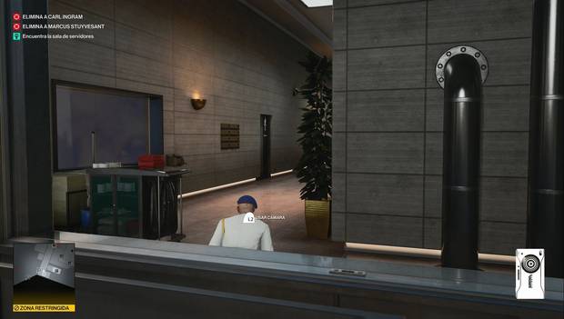 Hitman 3 - Caída de poder: puerta a los baños