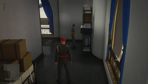 Hitman 3 - Caída de poder: personal de mantenimiento con la llave