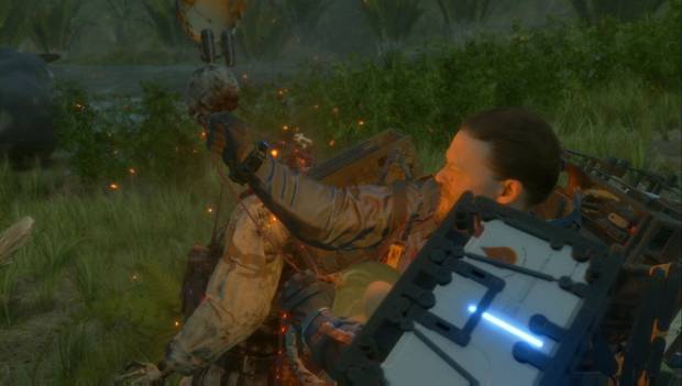 Death Stranding: Episodio 11 Clifford Unger - Sam estrangula a uno de los soldados