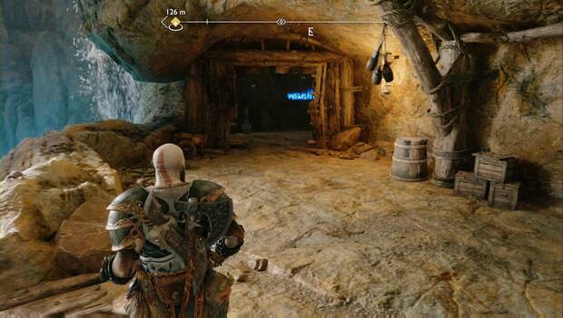 God of War Ragnarok: Objetos de saber en El corazón de la manzana: lectura de runas de La cámara en la pendiente que sube desde el lado izquierdo de la tienda de Sindri
